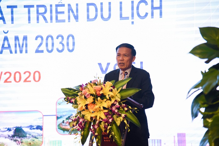 Phó Tổng cục trưởng Tổng cục Du lịch Ngô Hoài Chung phát biểu tại Hội nghị
